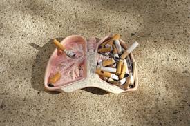 Heart ashtray, half-smoked